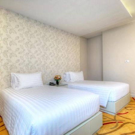 One One Bangkok Otel Dış mekan fotoğraf